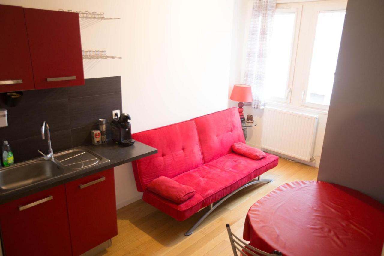 Location F3 Fontenay-Aux-Roses Buitenkant foto